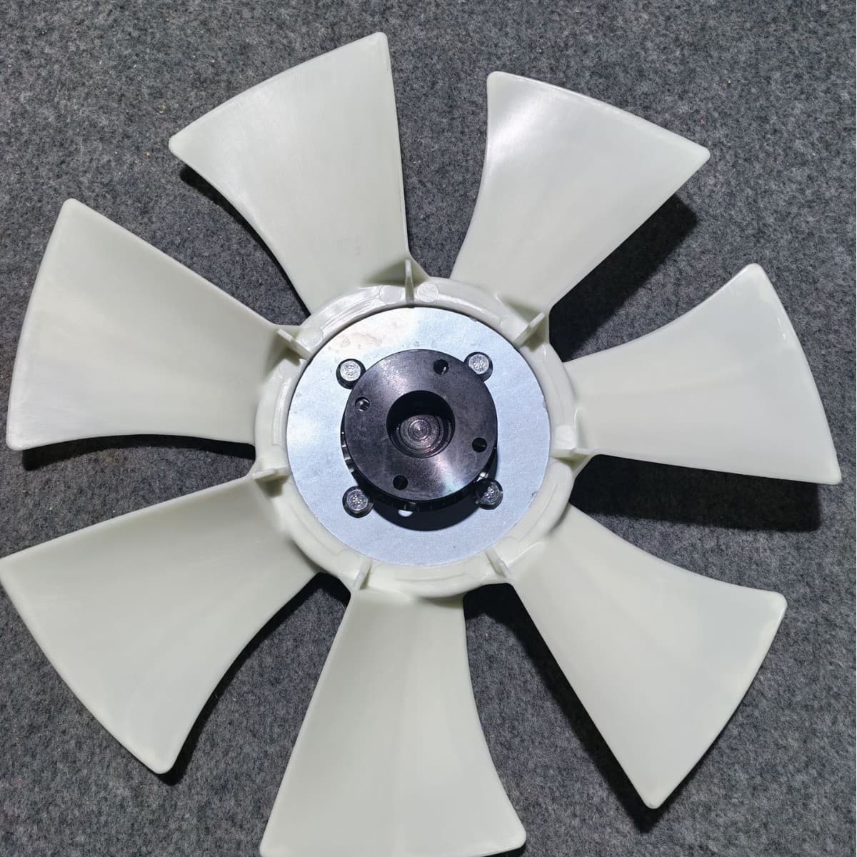 Yangchai Silicone Fluid Fan Clutch 100083406B