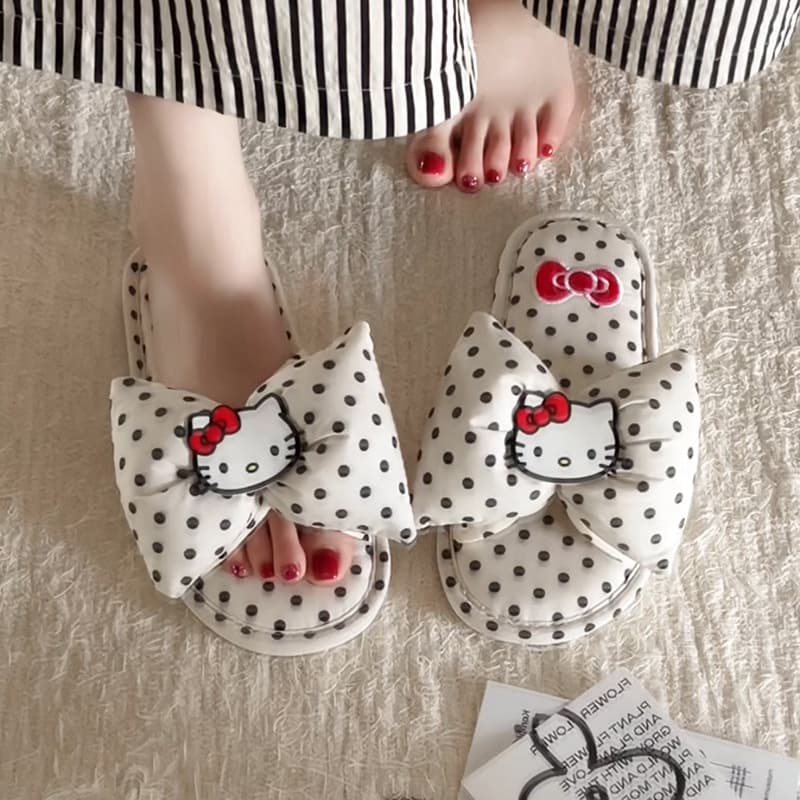 Japanese Polka Dot Bow Linen Slippers for Women, Cute Cartoon Cat Design, Soft Sole, Comfortable for All Seasons, Slip-On Home Slippers