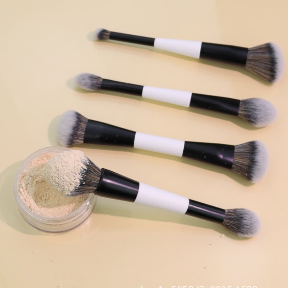 Cross-border Supply 4-Piece Dual-Ended Foundation Brush, Powder Brush, Blush Brush, Highlighter Brush, Makeup Tools, Contour Brush Wholesale