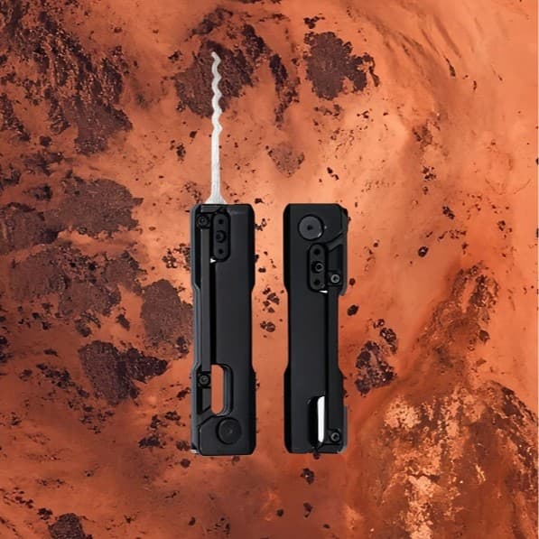 Independent Site, New Product 2025 Grav Pick Gravity Pickaxe, Outdoor Multi-functional Tool, Outdoor Tool in Stock
