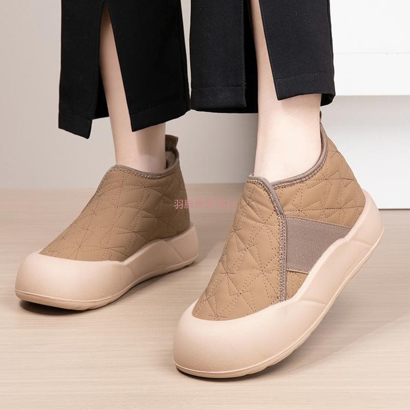Winter New 2025 Thick Sole Anti-Slip Mom Shoes Extra Thick Warm Merino Wool Waterproof Lightweight Casual Snow Cotton Boots