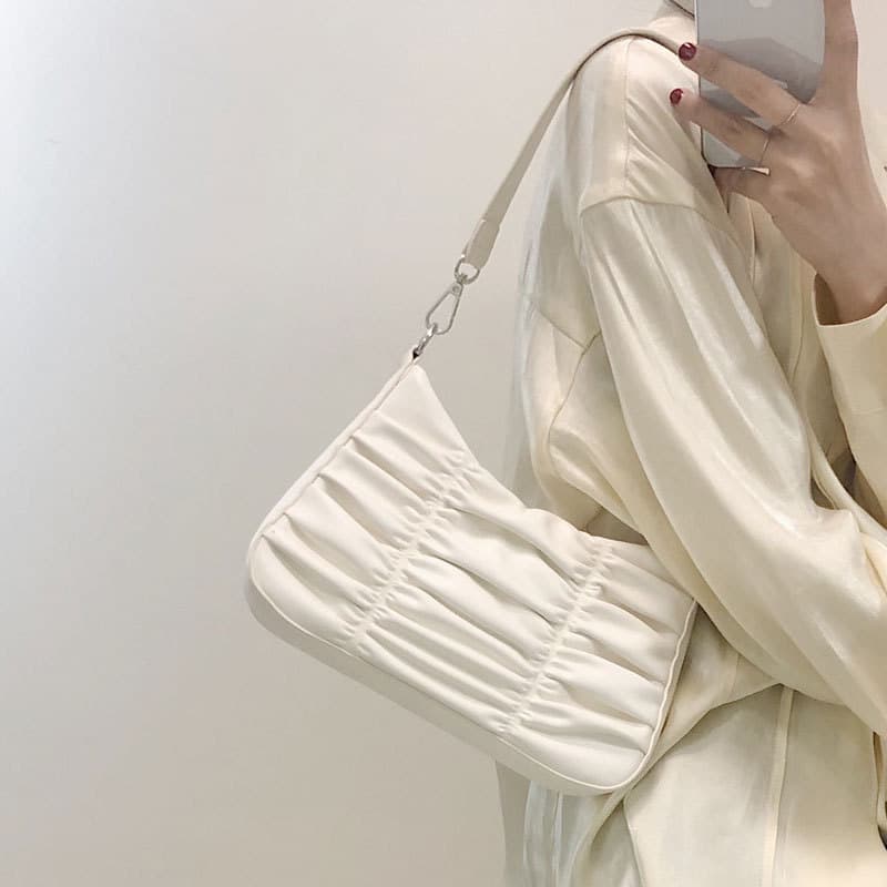 Retro Pleated Chain Baguette Underarm Bag for Women 2024 New Ins Minimalist Design Textured Shoulder/Crossbody Bag