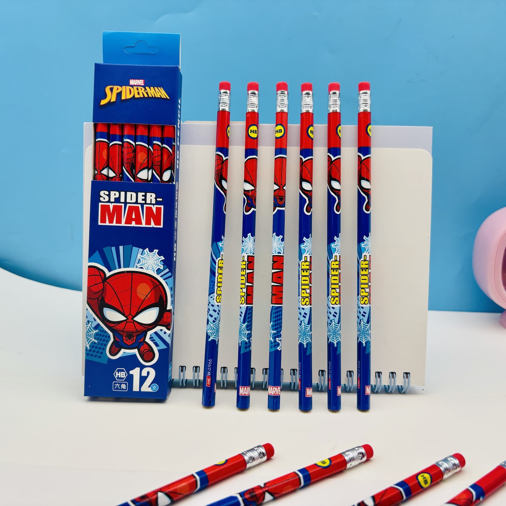 Genuine anime Spider-Man Iron Man ice and snow pencil set for elementary school students special HB writing pencil wholesale