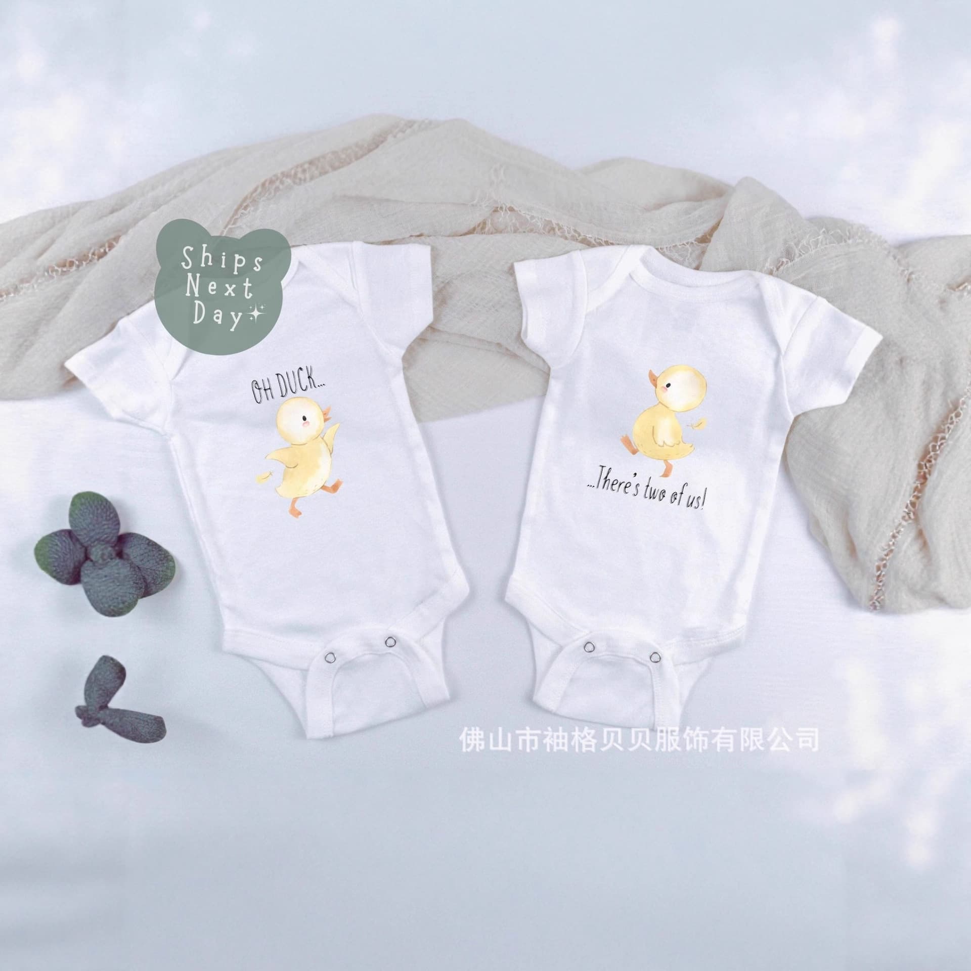 Foreign trade 2-piece baby short-sleeved jumpsuit cartoon print twins gift newborn cute harem wholesale