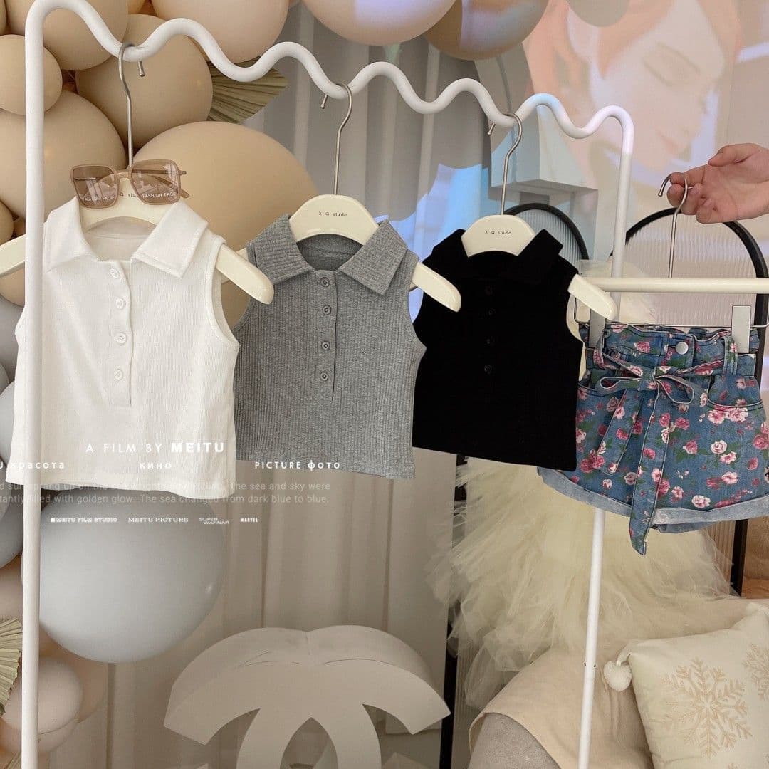 Girls Vest 2023 New Summer Korean Style Turn-down Collar Sleeveless Polo Top for Baby Girls Outdoor Wear 0056