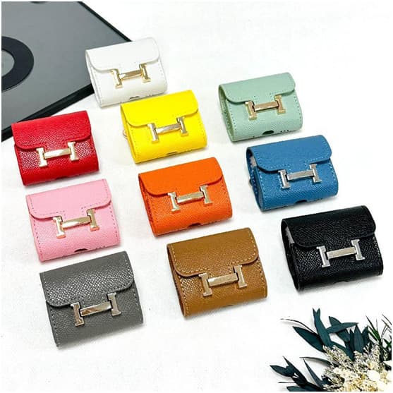 New Car Key Bag with I-Shaped Buckle, Exquisite Earphone Bag, Lipstick Bag, High-End Car Pendant, Solid Color