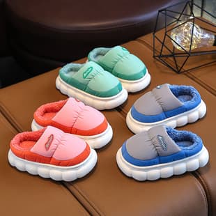 Winter Children's Cotton Slippers with Heel, Family Cotton Shoes, Large Kids Warm Fleece-Lined Thick Slip-Resistant Waterproof Down Shoes, Indoor