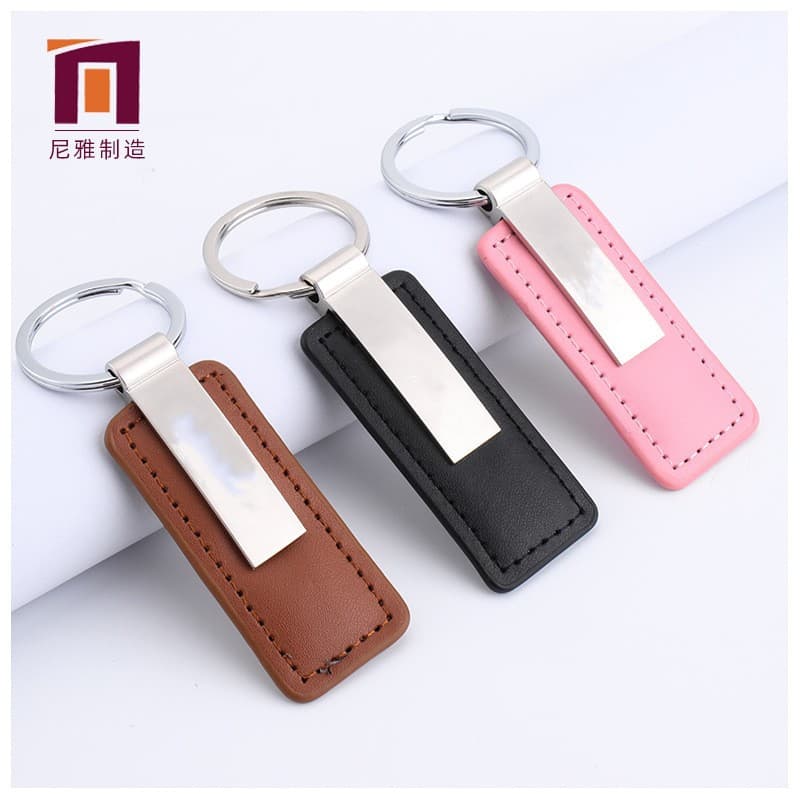 Zinc alloy keychain pendant, modern and simple business small gift for friends, colleagues and classmates for Christmas