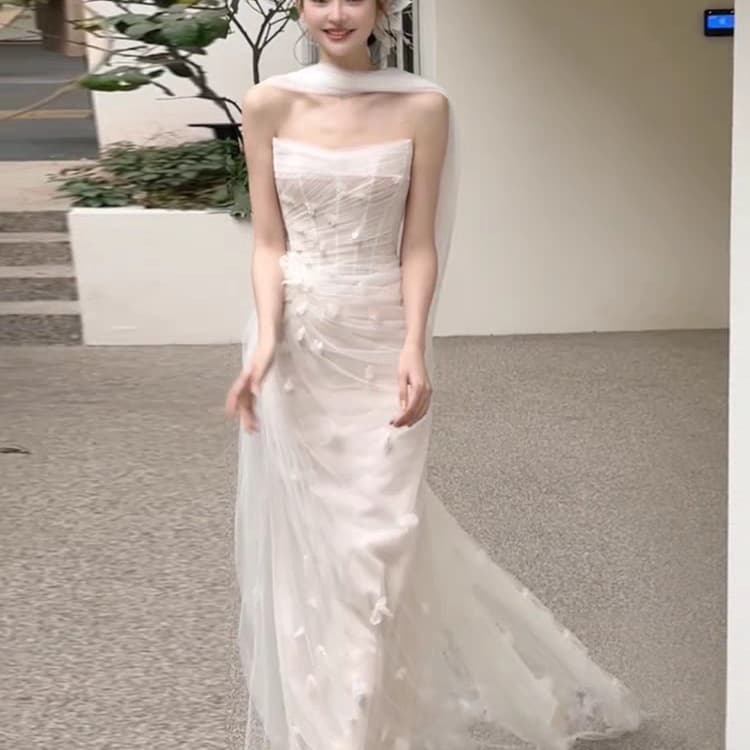 Strapless White Morning Robe Light Wedding Dress Fairy Forest Bride Engagement Welcome Entrance Light Gown Travel Photo Toast Evening Gown