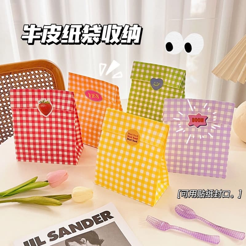 Korean style plaid kraft paper bag picnic storage square bottom bag baking candy packaging bag photography props paper bag wholesale