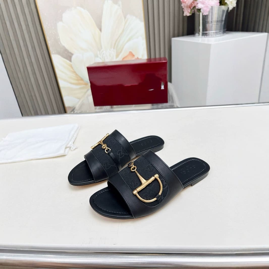 2025 G Home Slippers Fashion Horsebit One-Strap Flat New Sandals for Women Summer Outdoor Open Toe