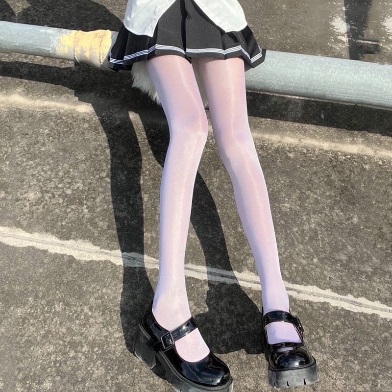 White stockings with a pure and alluring feel, glossy stockings, sexy and hot girl JK outfit paired with girly aurora black pantyhose