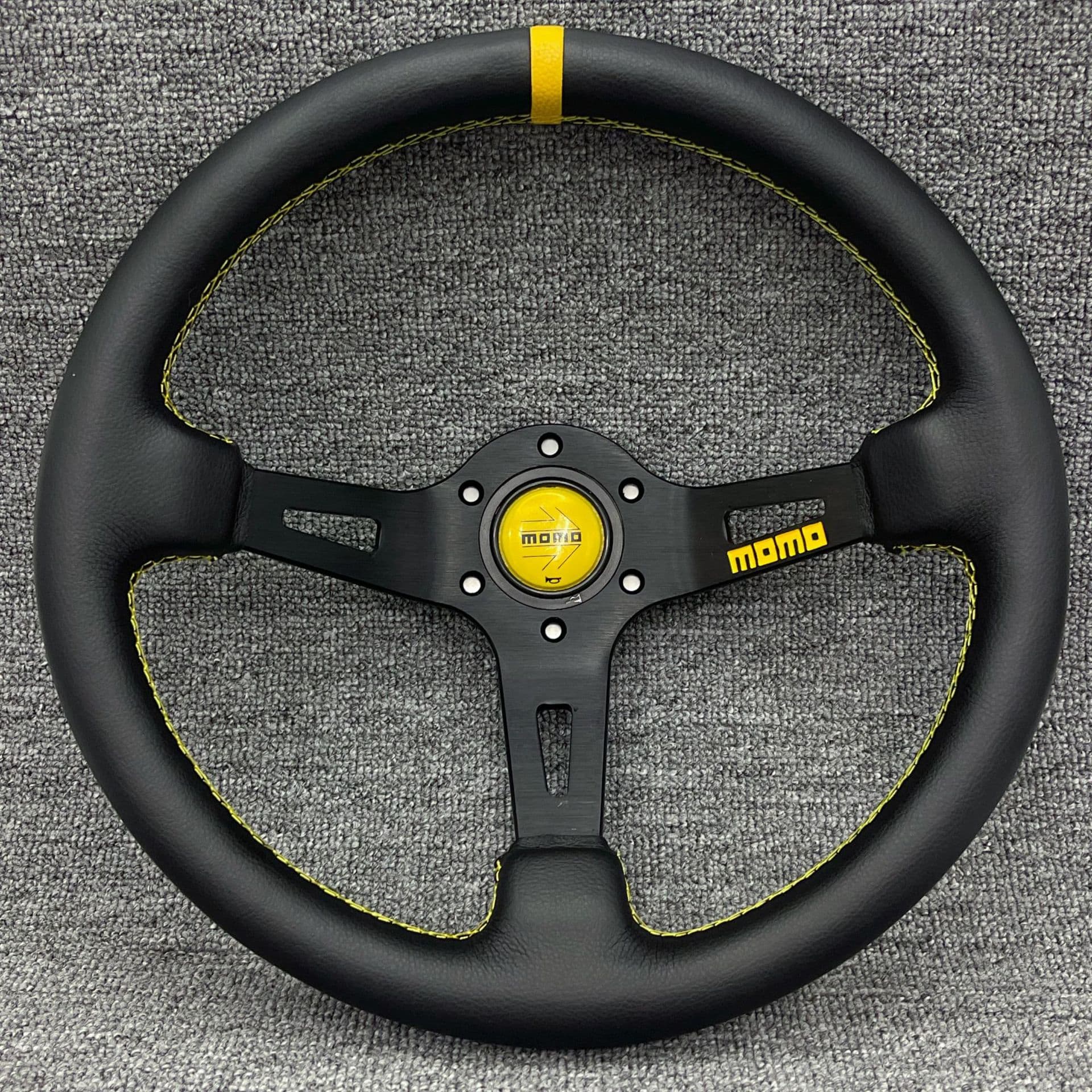 Cross-border direct sales car modified MOMO steering wheel 14-inch 340mm personalized competitive drift deep concave steering wheel