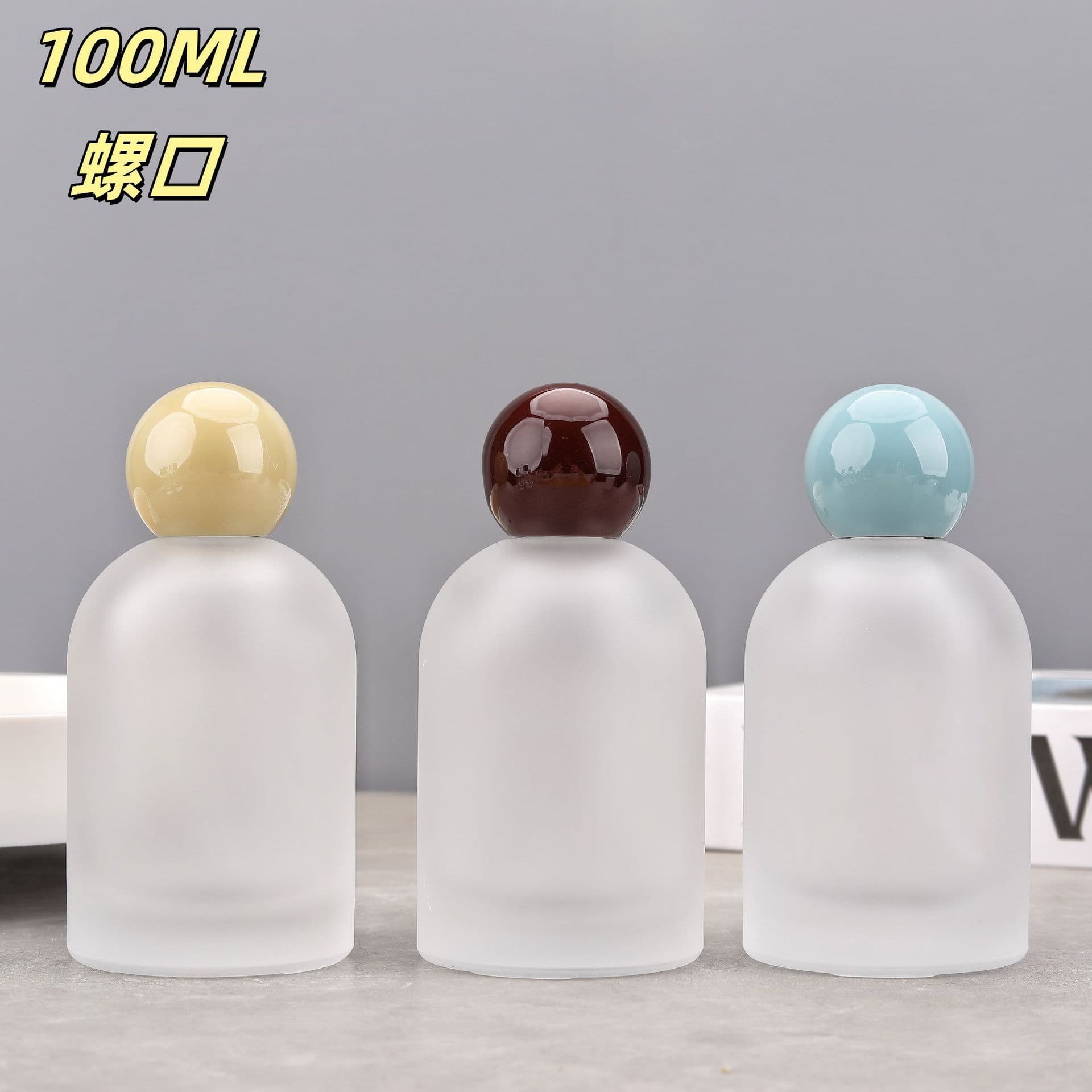 F086E Perfume Atomizer Bottle Portable 100ML Spray Bottle Perfume Bottle Empty Bottle Beech Wood Walnut Lid