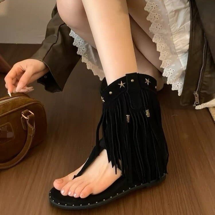 Bohemian Rivet Fringe Cool Boots Women Sandals 2026 New Summer Hidden Wedge Thick Sole Toe Clip Roman Shoes