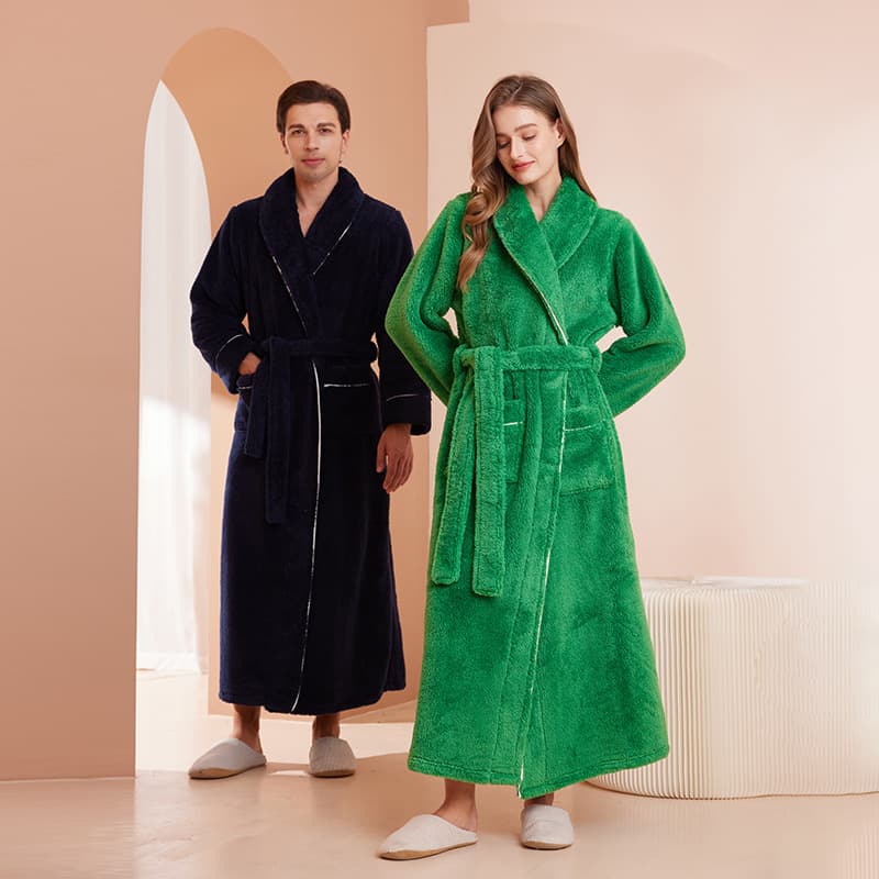 Long Thickened Cotton Velvet Couples Robe Women Winter Flannel Bathrobe Men Plus Size Lamb Velvet Home Clothes