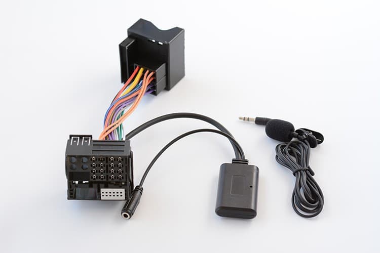 Peugeot 307, 408, 508, Citroën C4, C2, C5, RD45, RD4 (AUX Bluetooth + MIC)