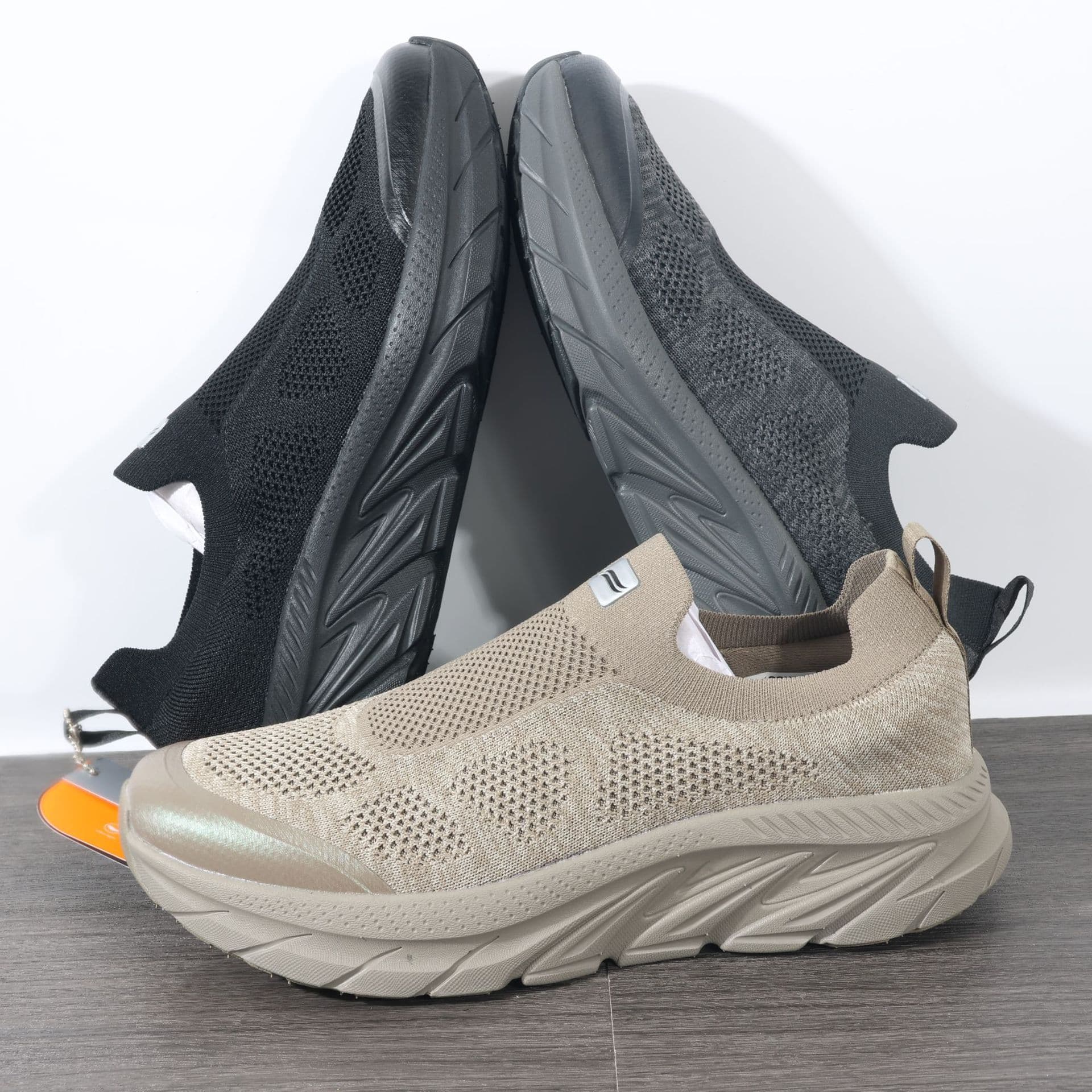 On Sale €129 - Men's Casual Sports Walking Shoes, Slip-On, Large Mesh, Soft Sole, Non-Slip