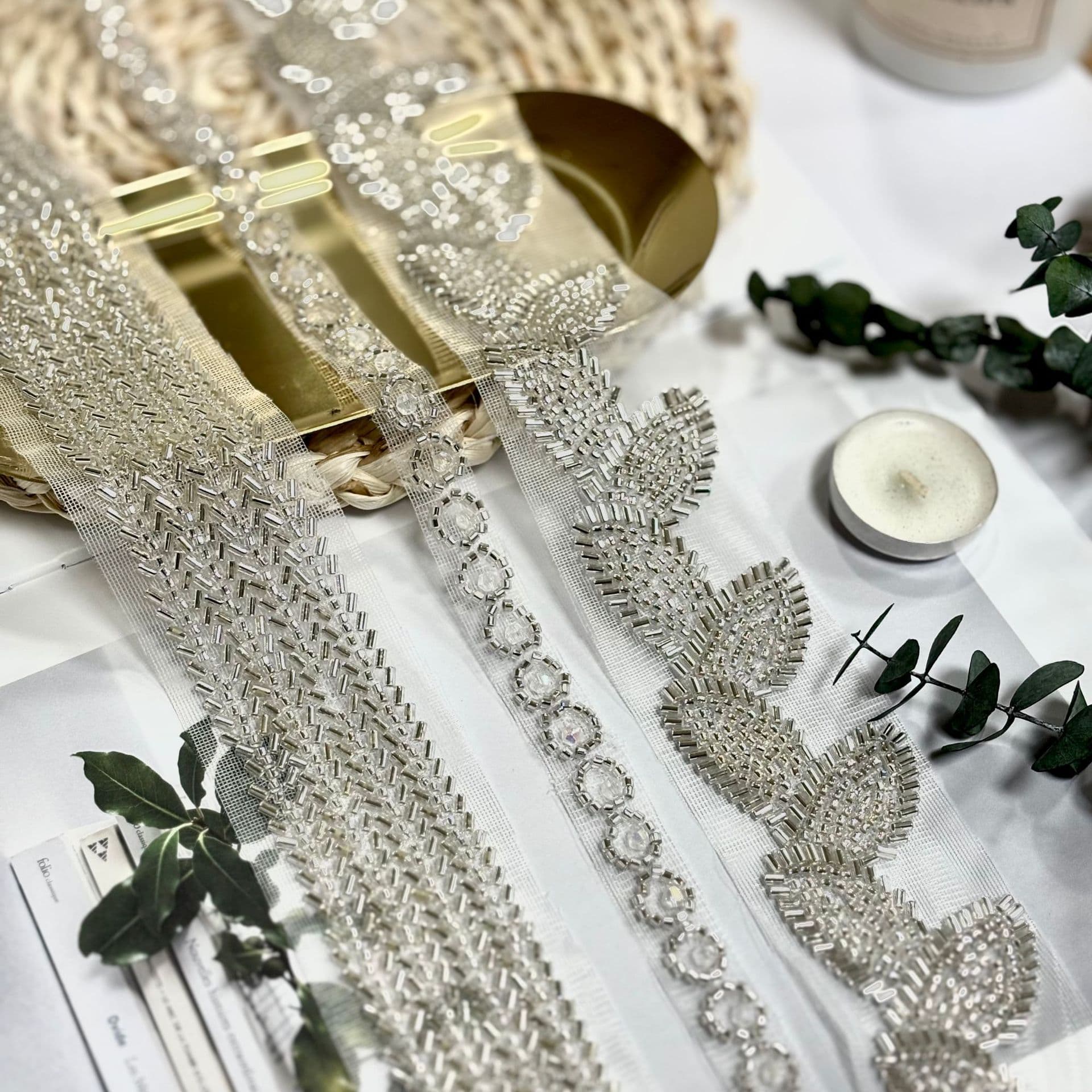Garment accessory bead barcode, beaded barcode in stock, direct wholesale from Foshan source factory, hot-selling pearl barcode for cross-border e-commerce