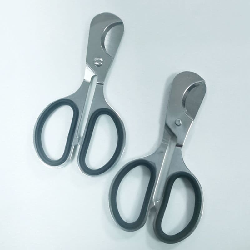 Factory direct supplier in stock all-steel double-blade handle metal cigar cutter with rubber ring and cigar cutter hole opener