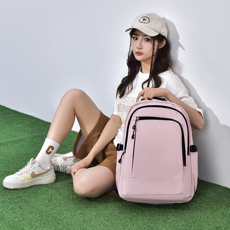 Korean style trendy student schoolbag, backpack, simple business backpack, lightweight, simple, large-capacity backpack, computer bag