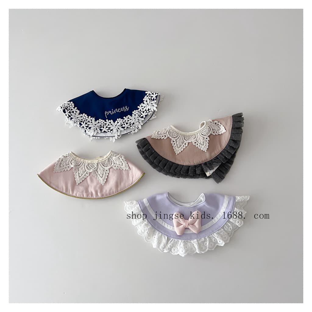 INS Nordic Style 360-Degree Rotating Round Baby Bib Cotton Drool Bib for Newborns