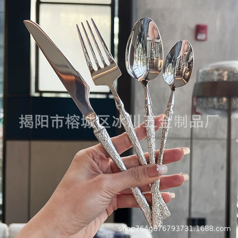 European Light Luxury Waistline 304 Stainless Steel Hammered Pattern Knife, Spoon, and Fork Three-Piece Set for Home Restaurant Steak and Pasta