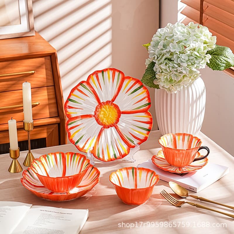 High-looking flower-shaped tableware set ceramic bowls and plates tea cups household color tableware afternoon tea coffee cups