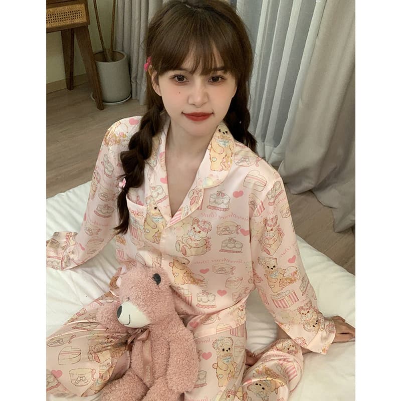 ''Cake Bear" Korean girls' pajamas cartoon ice silk long-sleeved suit spring and autumn thin home clothes