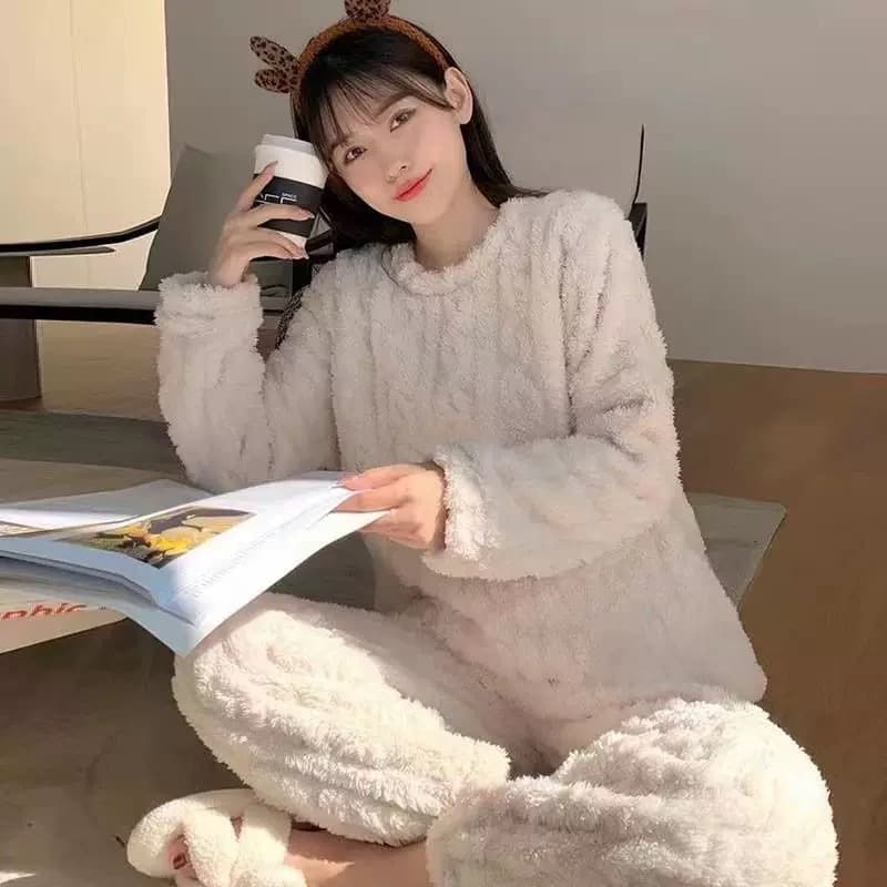 2024 Autumn/Winter New Coral Fleece Pajamas for Women Jacquard Soft Cotton Thickened Flannel Homewear Two-Piece Set