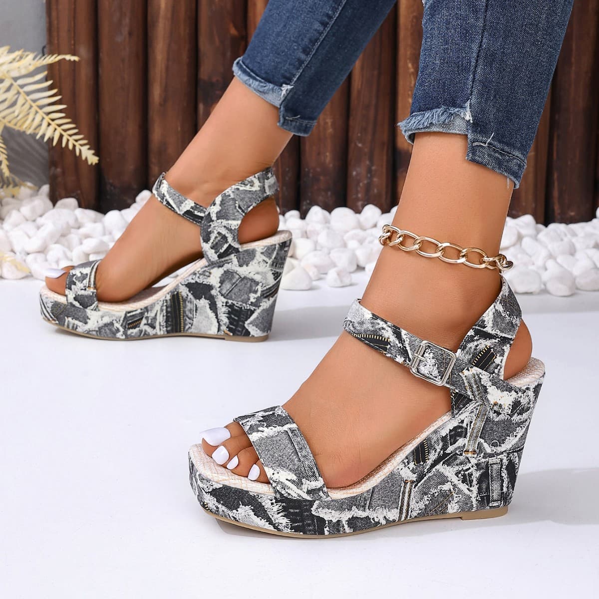 2024 New Blue and White Porcelain Wedge Heel Women's High Waterproof Platform Versatile Thick-Soled Wedge Sandals