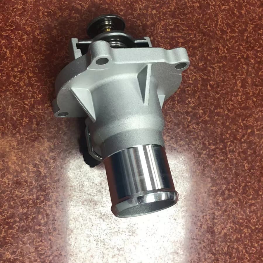 Applicable to 96984104 Chevrolet Cruze, Malibu, and Buick Excelle thermostats 55597008 and 55564891