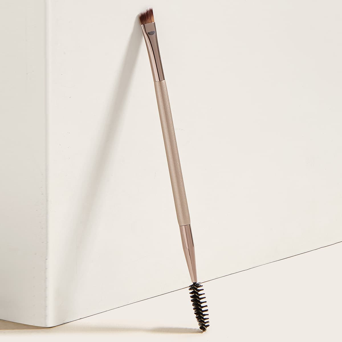 2025 New Single Makeup Brush, Makeup Tool, Dual-Ended Brush, Champagne Gold, Cosmetics GUJH Cross-Border Drop Shipping