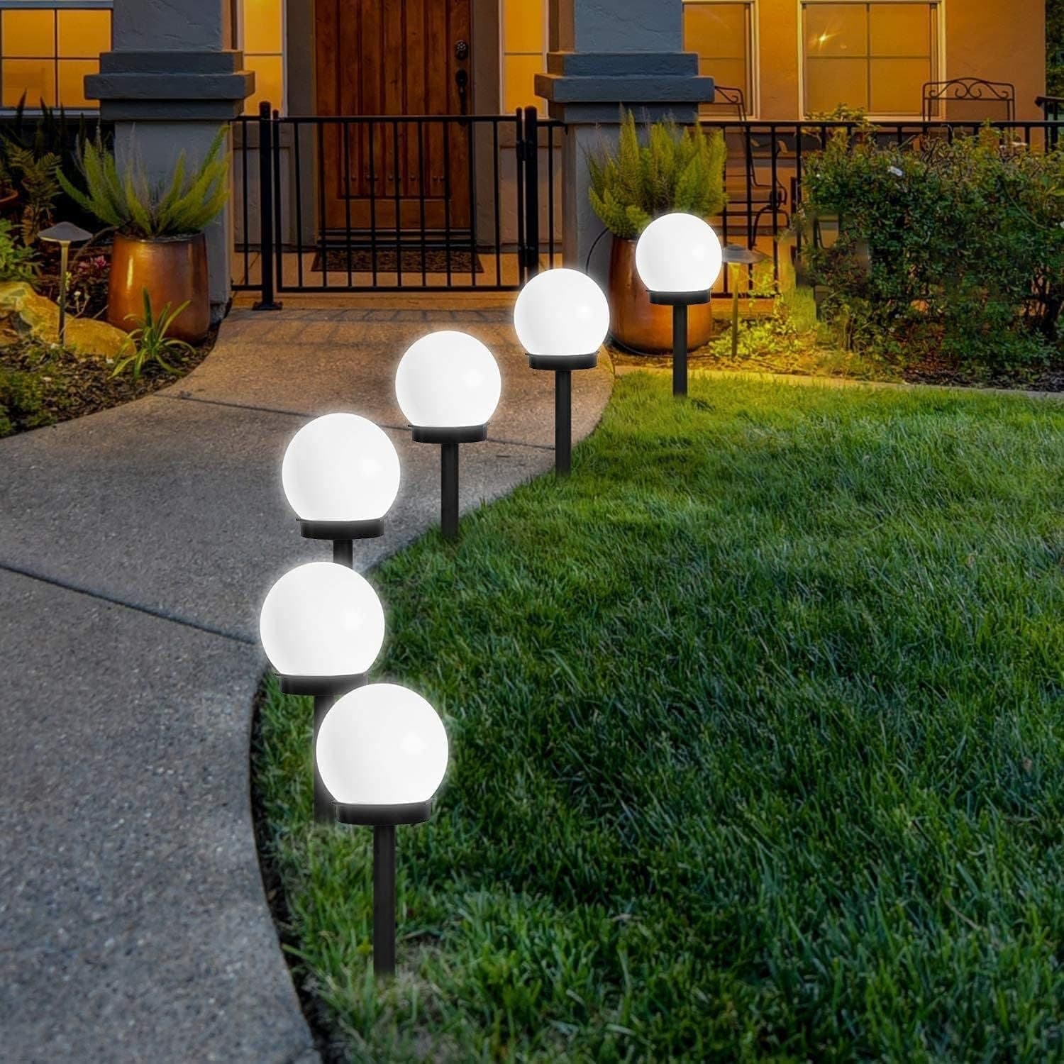 Hot-selling Outdoor Solar 10cm White Ball Ground Insert Light, Garden Decorative Lawn Light, Waterproof Garden Ball Light