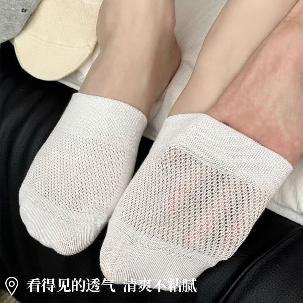 New style women's summer thin mesh breathable short socks, half-length socks, spring and autumn style women's low-cut boat socks with hollow-out design
