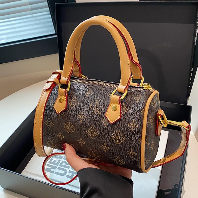 Cross-border Trade Boston Bag for Women, New Stylish and Versatile Handbag Pillow Bag, Vintage Floral Print Single Shoulder Crossbody Bag