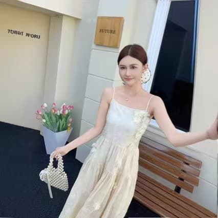 French Strappy Dress Women Summer New Maxi Vacation Slimming Beach Dress High-End Atmosphere Dress