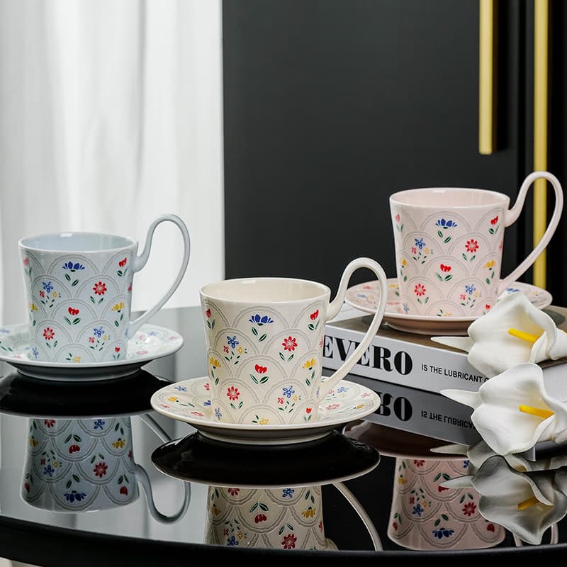 High-end Ceramic Coffee Cup and Saucer Set, Vintage Breakfast Cup and Saucer for Home Use, Afternoon Tea Cup and Saucer, Couple Mug