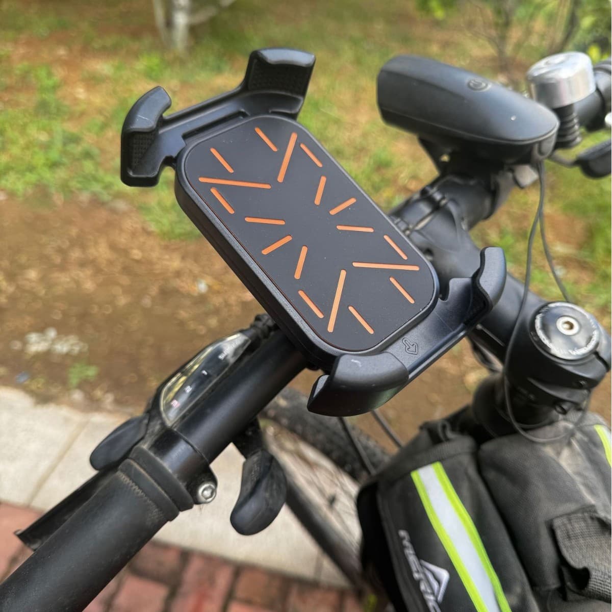 Electric Motorcycle Phone Holder, E-Bike Phone Mount, Mountain Bike Riding Delivery Phone Stand Wholesale