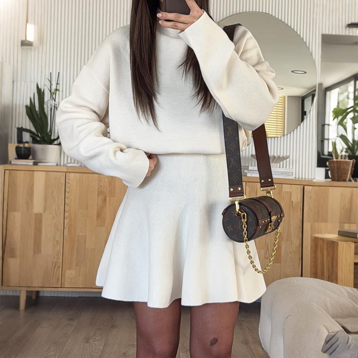 2025 New European and American Casual Vacation Sweater Long Sleeve Short Dress Women's Fall Winter Amazon Fur Collar