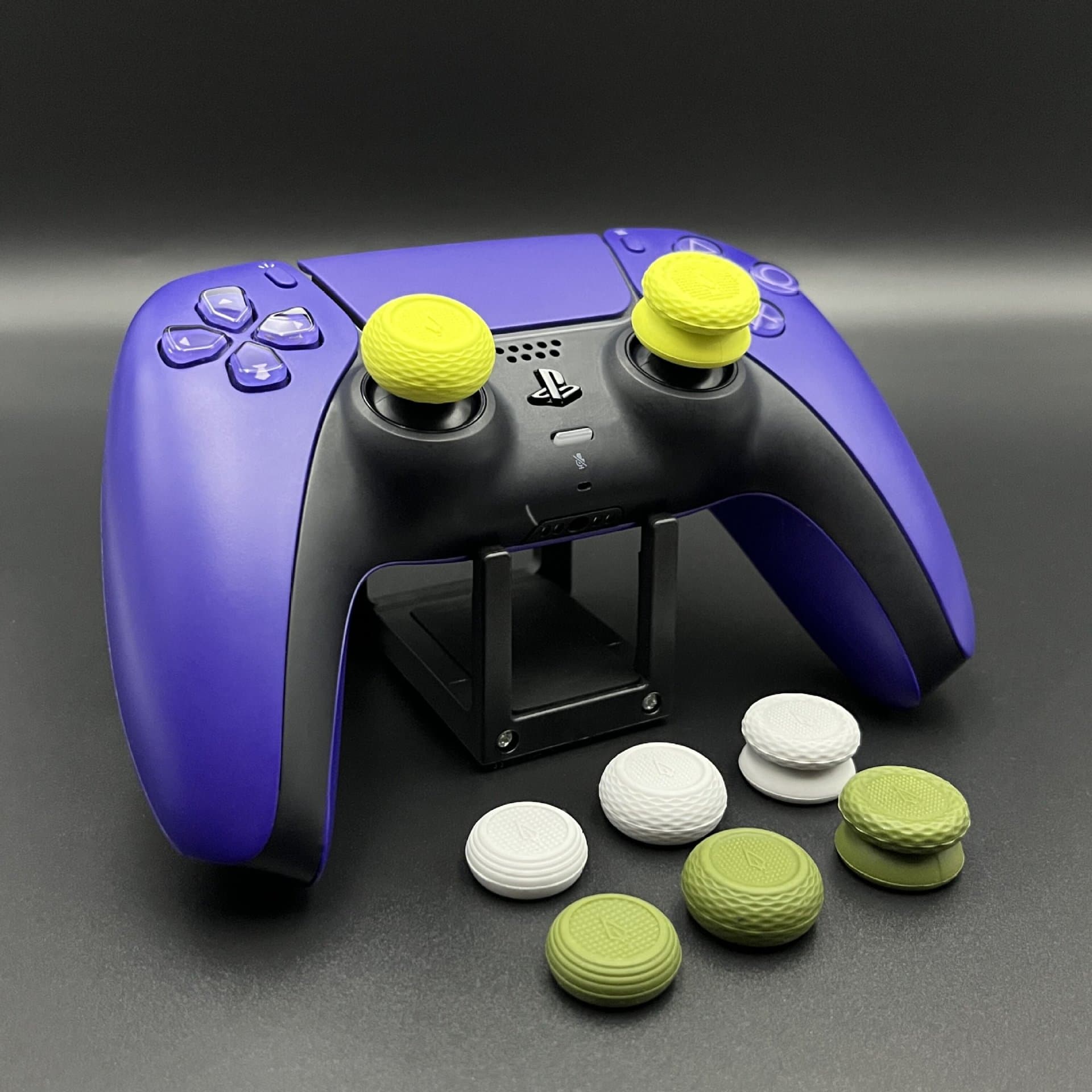 VANTAGE Anti-slip Raised Thumbstick Caps Flat Top Concave for PS4/PS5/XBOX/NSPRO Controllers
