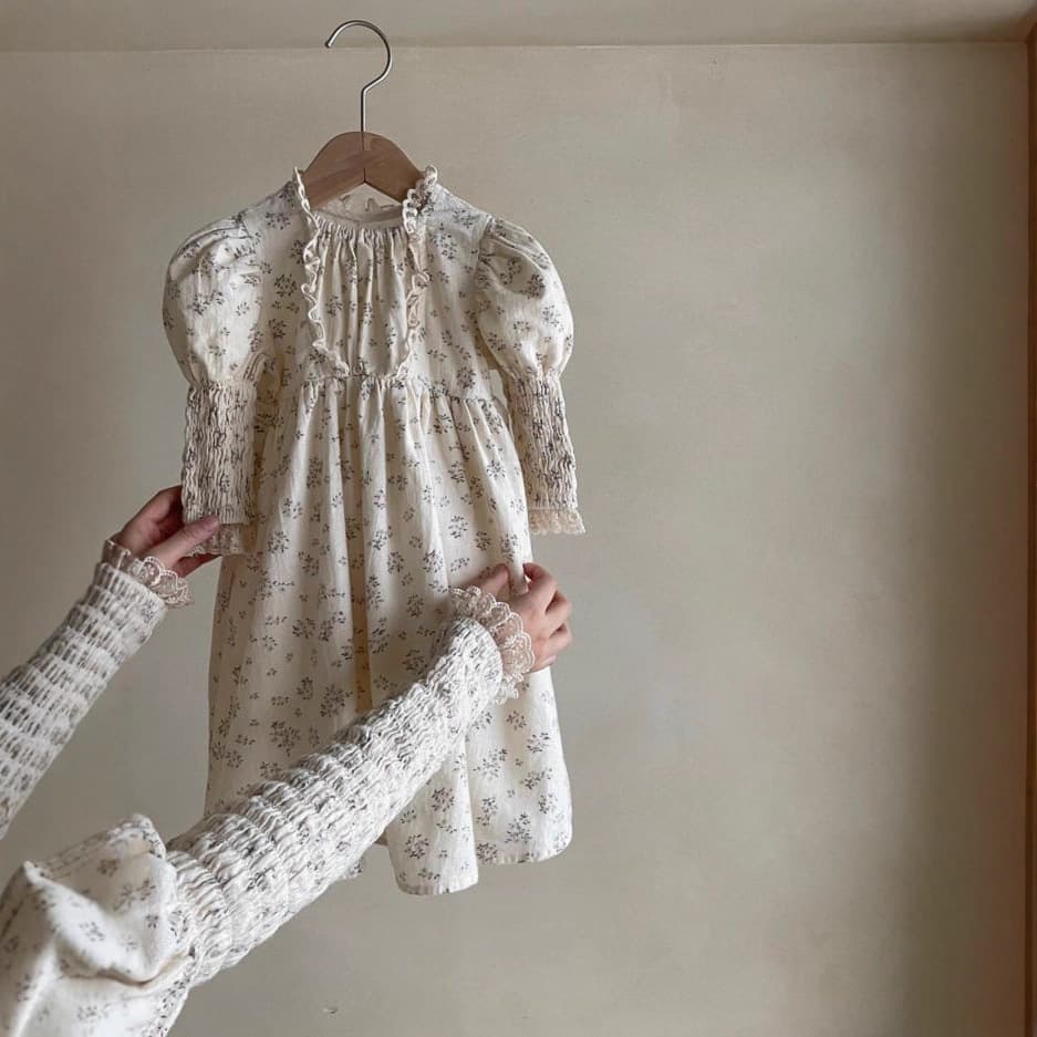 2026 New Korean Children's Clothing New Girls Lace Collar Pastoral Style Long Sleeve Dress Girl Princess Dress