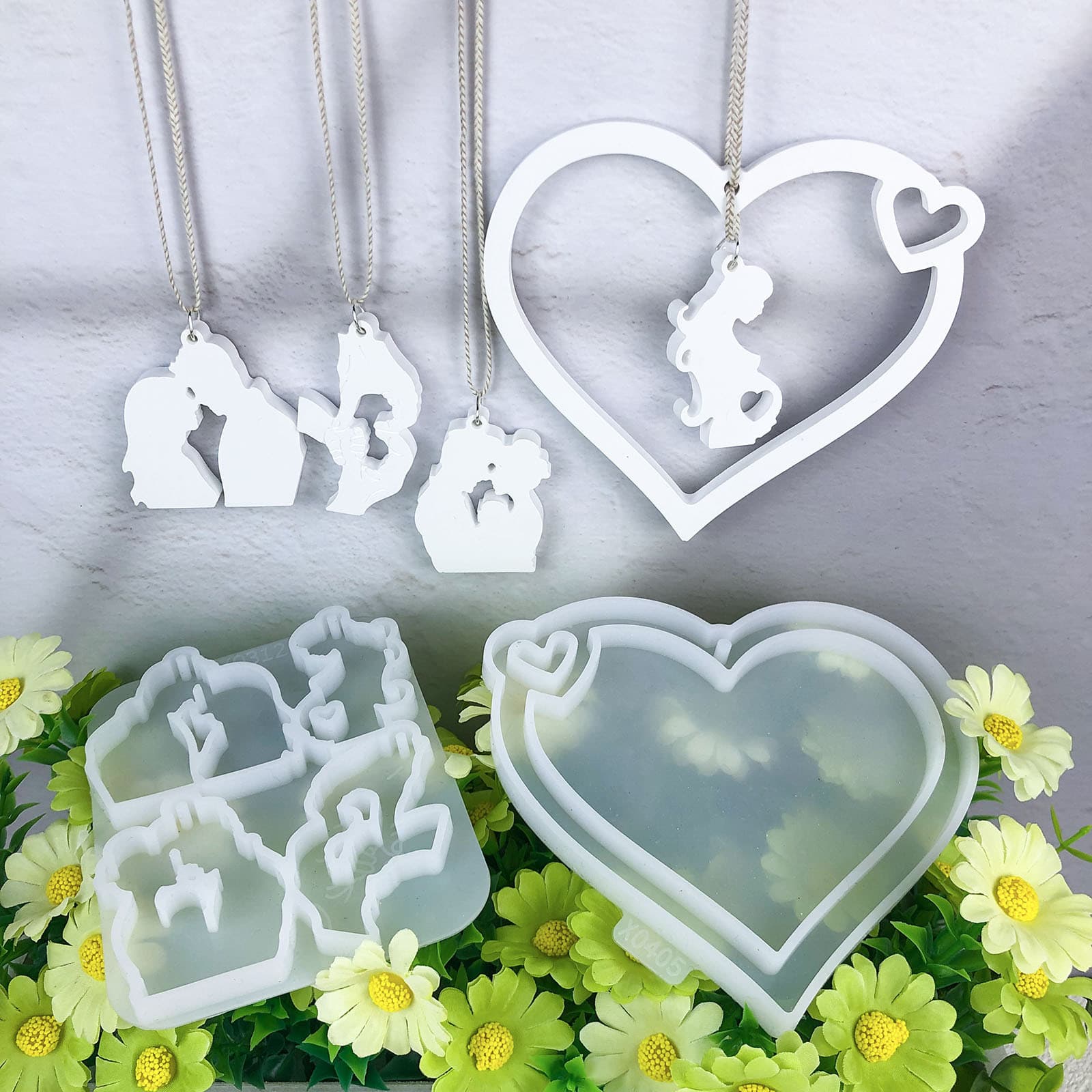 X0405+X0312 Heart-shaped pendant house pendant family series decorative mold, DIY silicone mold