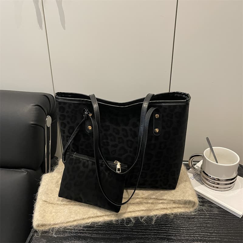 Large Capacity Underarm Single Shoulder Fashion Casual Leopard Print 2026 New Style Work Two-Piece Commuter Korean Tote Bag for Women