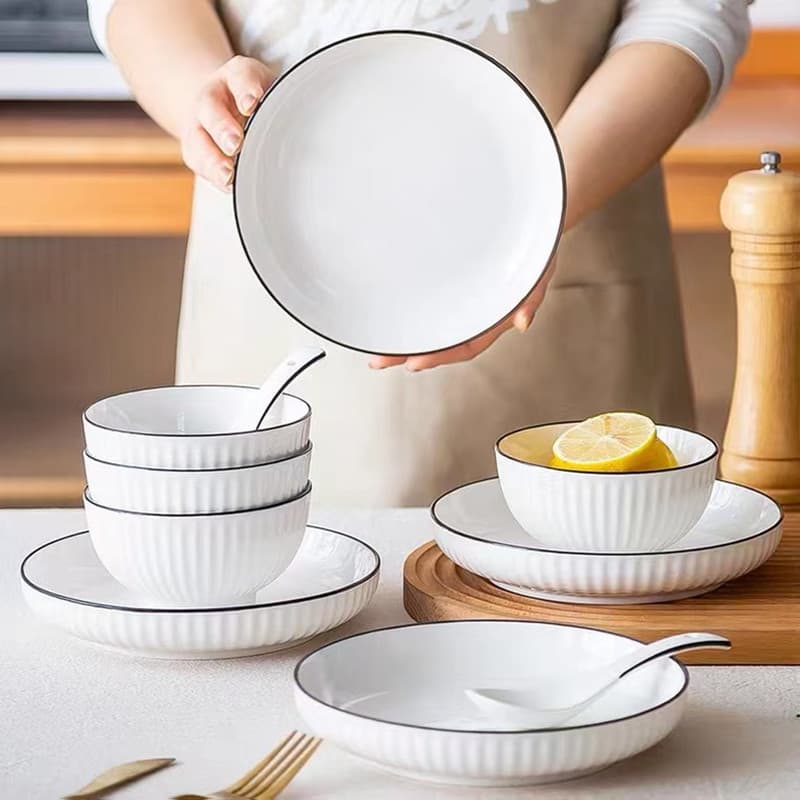Japanese Yamada bowl vertical pattern ceramic bowl Nordic pure white black edge creative home bowl rice bowl soup bowl tableware micro