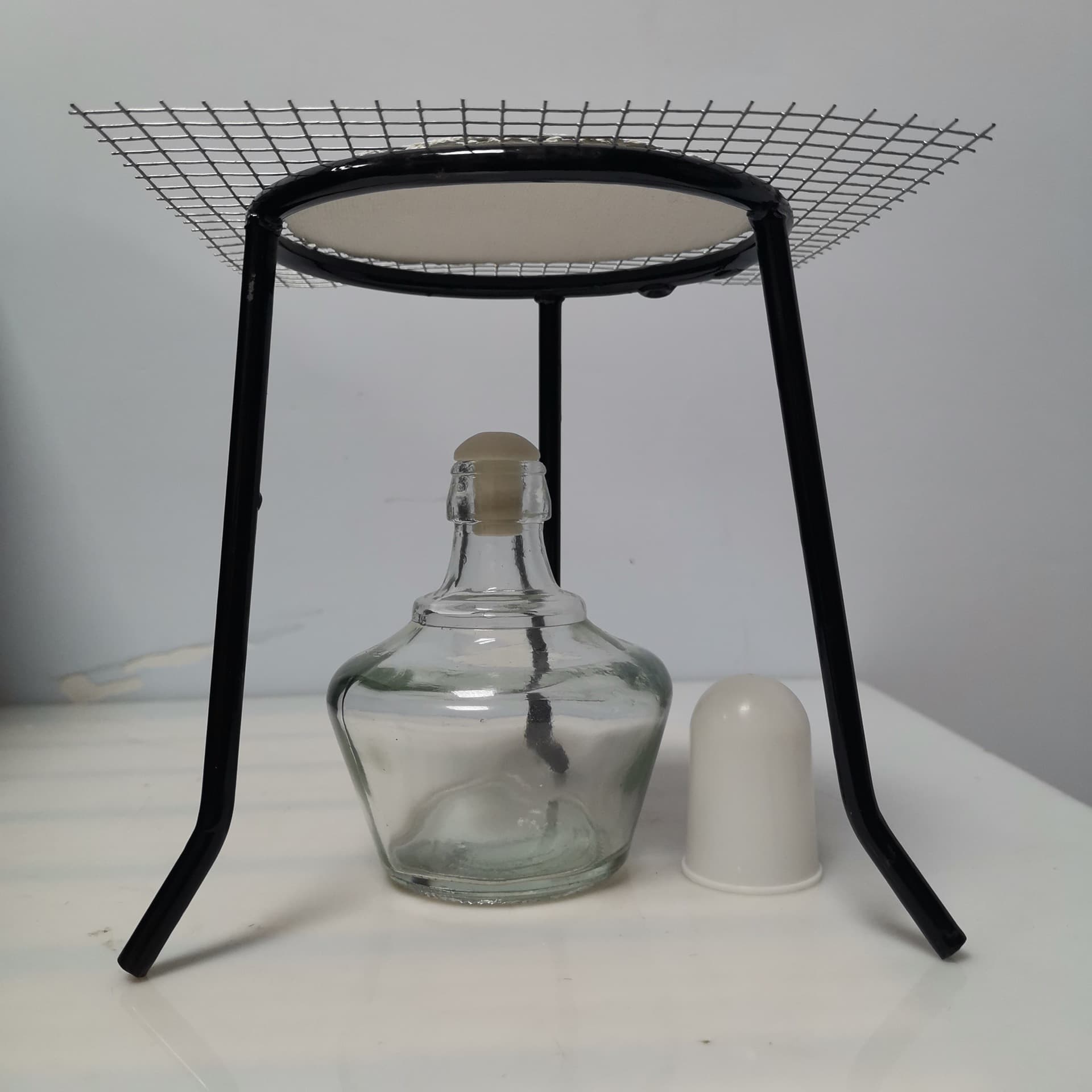 Tripod + Asbestos Net + Alcohol Lamp (3-piece set) - Nationwide Shipping