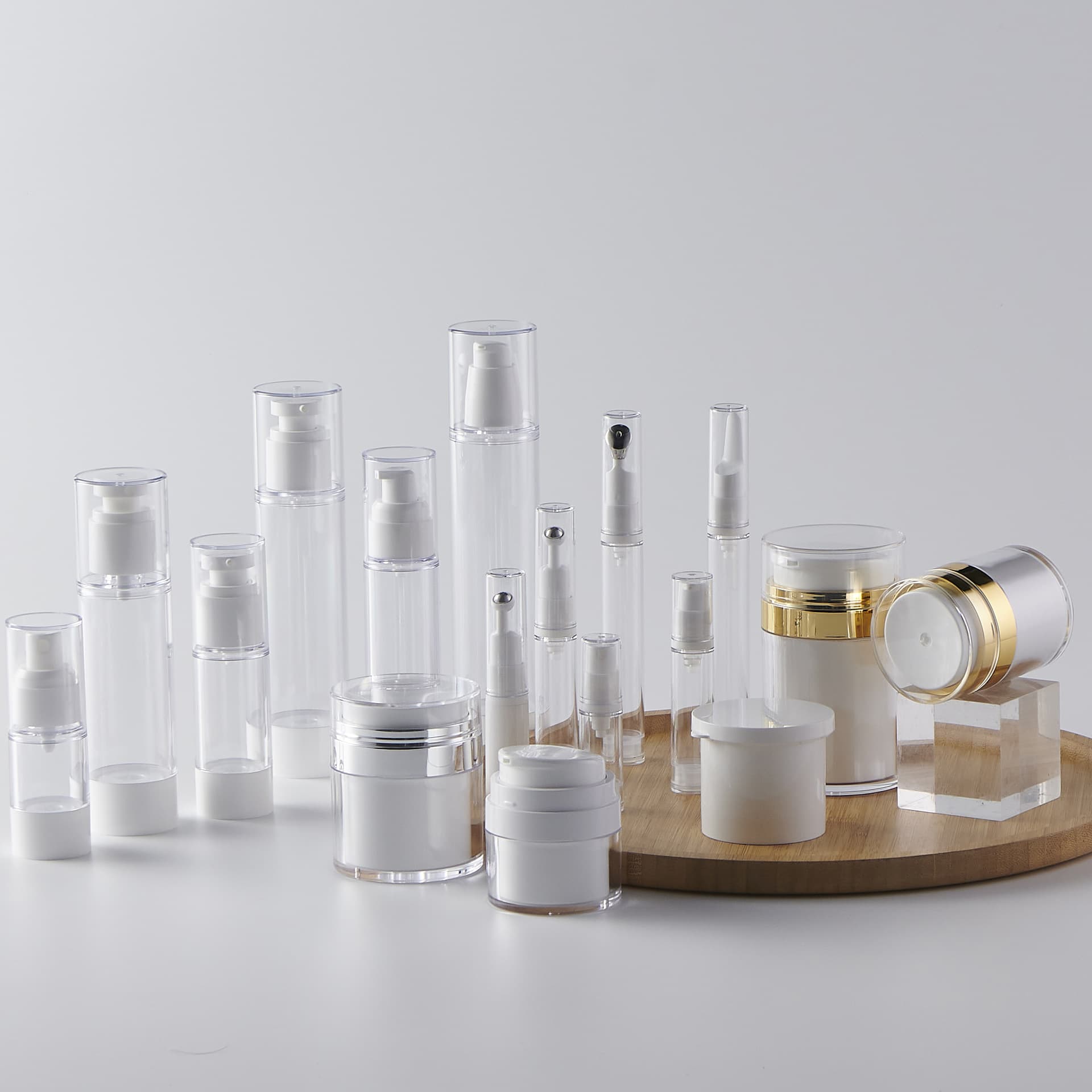 15-120ml Spray Vacuum Bottle Lotion Vacuum Bottle Travel Set Sub-bottle Multiple Colors Cosmetic Packaging