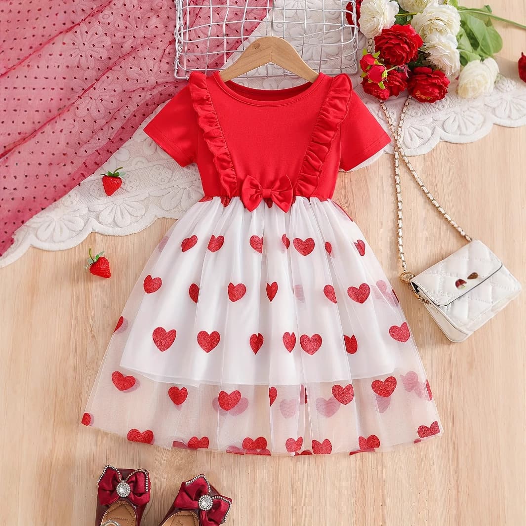 Girls' Summer Short-Sleeved Dress, Red Birthday Dress, Love Patchwork Princess Dress, Red Dress for Children's Day Birthday Scene
