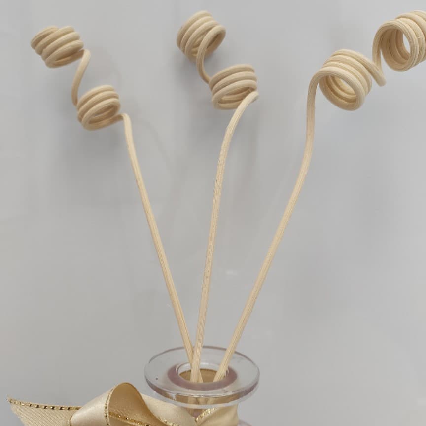 Single-Ended Aromatherapy Rattan Sticks, Curved Flameless Design Volatilizing Sticks, Factory Direct for Odor Removal and Fragrance
