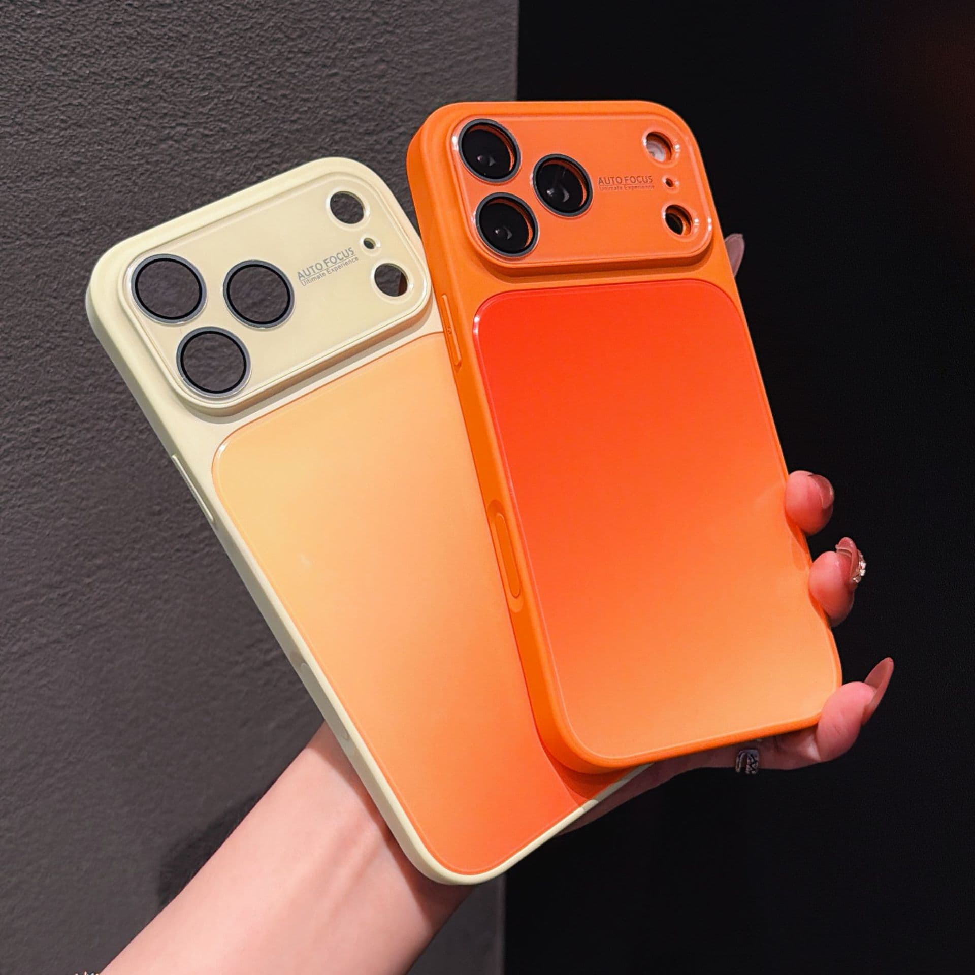 Starry Orange Gradient Apple 17pm Phone Case Premium Bare-Metal Feel Full Coverage Drop-Resistant 16pm Liquid Glass Phone Case